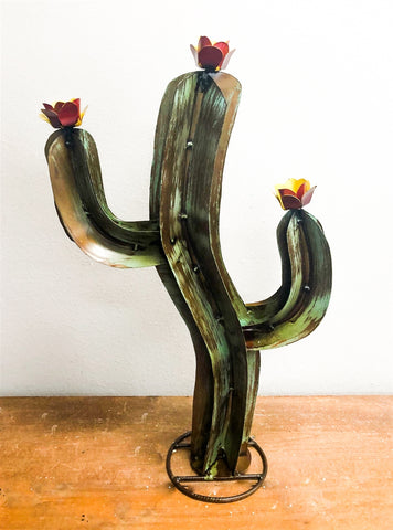 Metal Saguaro Cactus with 3 Flowers