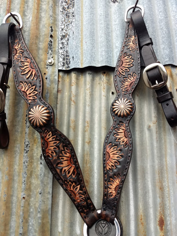 Vintage Sunflower Breastcollar